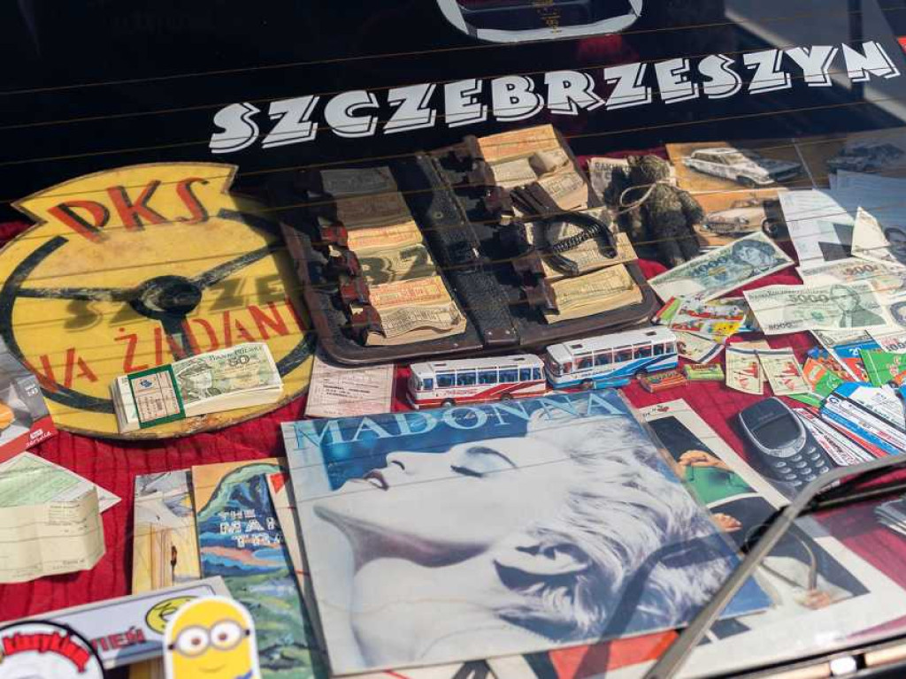 Klasyki na ulicach Zamościa! 3 Zlot Pojazdów Zabytkowych Roztoczańskiego Muzeum PRL już wkrótce [ZDJĘCIA]