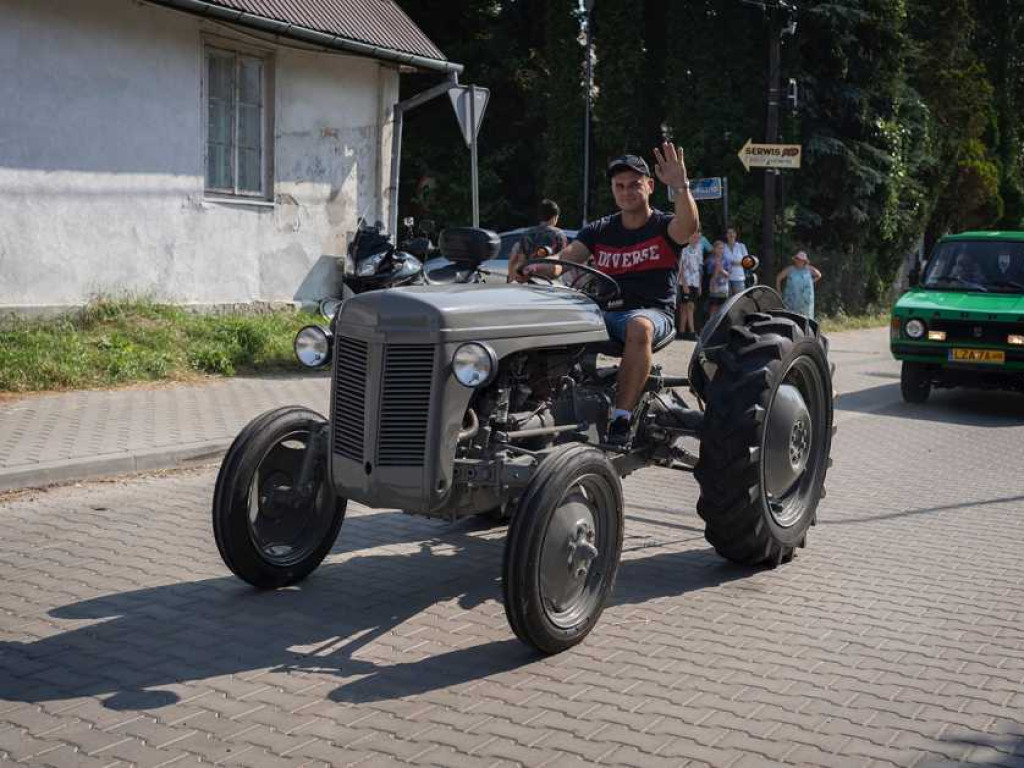 Klasyki na ulicach Zamościa! 3 Zlot Pojazdów Zabytkowych Roztoczańskiego Muzeum PRL już wkrótce [ZDJĘCIA]