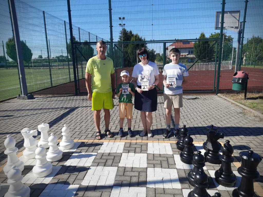 Wakacyjny turniej szachowy [ZDJĘCIA]