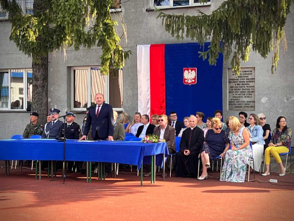 Hrubieszów: Rozpoczęcie roku szkolnego w Kościuszce [ZDJĘCIA]