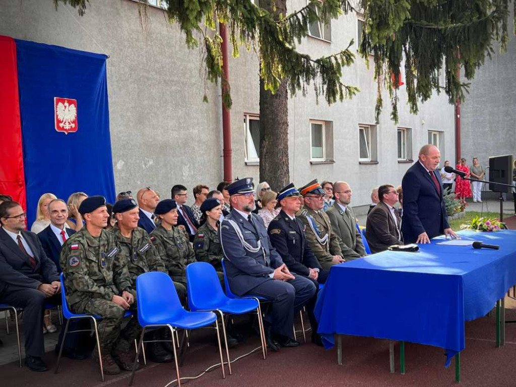 Hrubieszów: Rozpoczęcie roku szkolnego w Kościuszce [ZDJĘCIA]