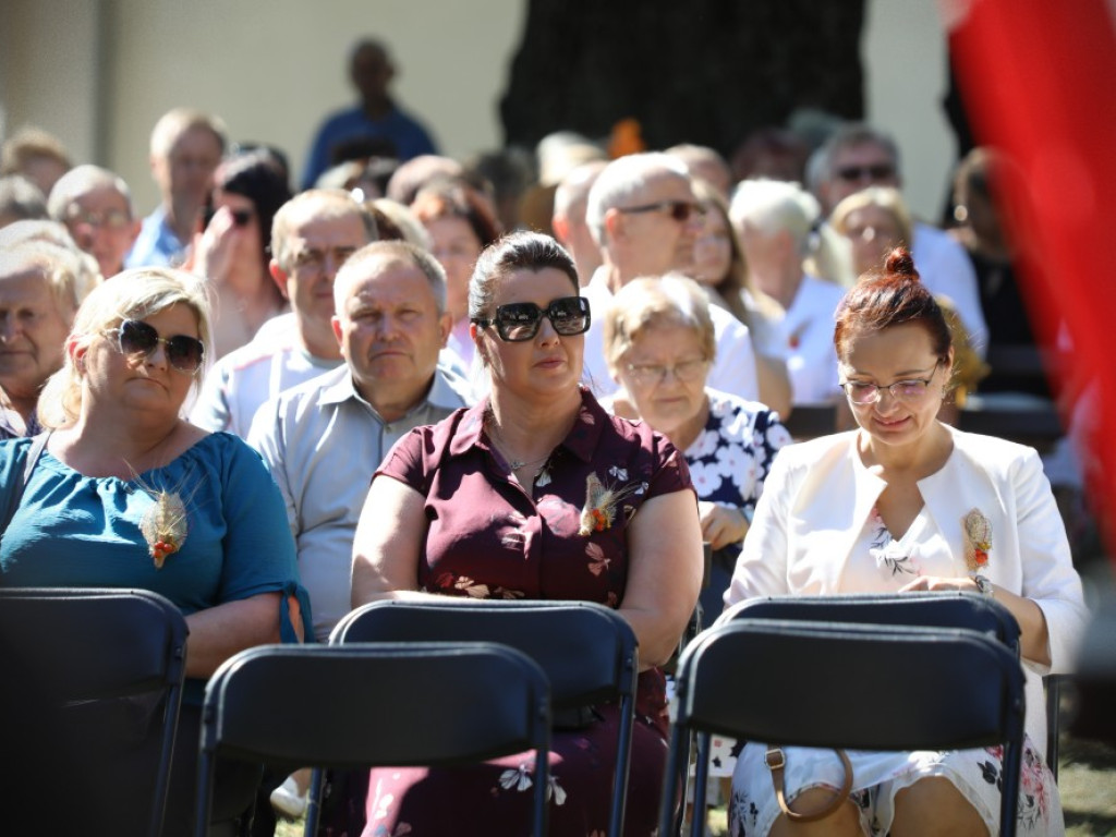 Hrubieszów: Jubileusz Obrazu Matki Bożej Sokalskiej i miejskie dożynki [ZDJĘCIA]