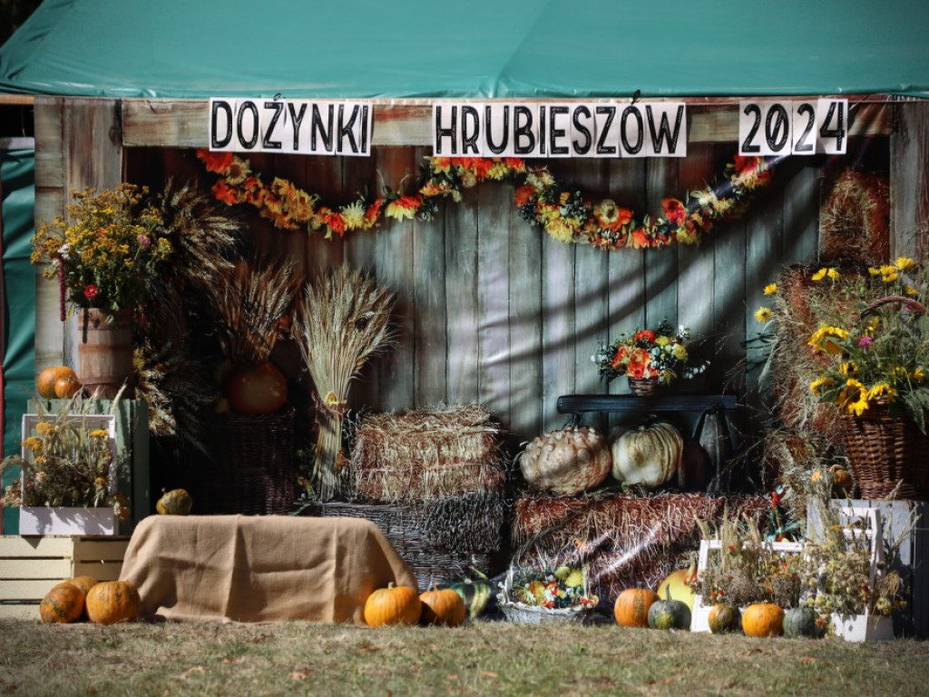 Hrubieszów: Jubileusz Obrazu Matki Bożej Sokalskiej i miejskie dożynki [ZDJĘCIA]
