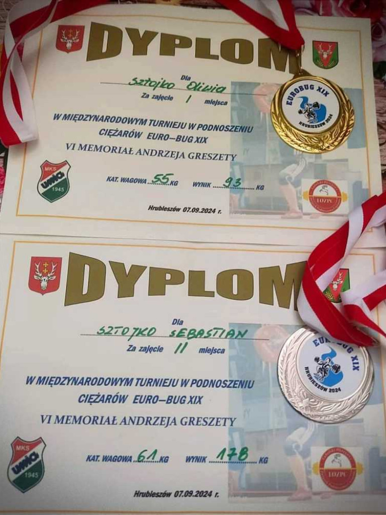 W Hrubieszowie dźwigali na pomoście w turnieju i ku pamięci trenera [ZDJĘCIA]