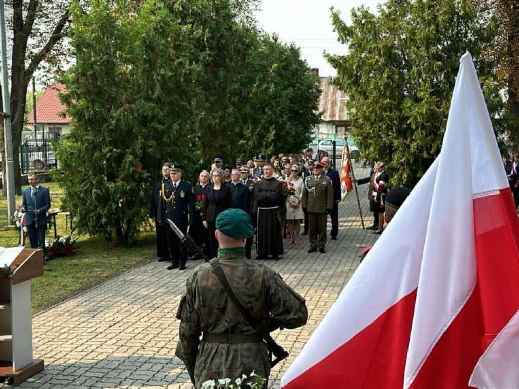 Hrubieszów: Obchody rocznicy sowieckiej agresji na Polskę. Dzień Sybiraka [ZDJĘCIA]