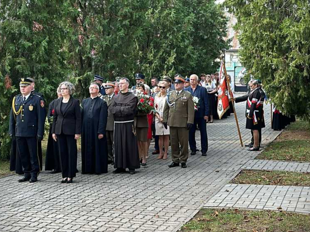 Hrubieszów: Obchody rocznicy sowieckiej agresji na Polskę. Dzień Sybiraka [ZDJĘCIA]
