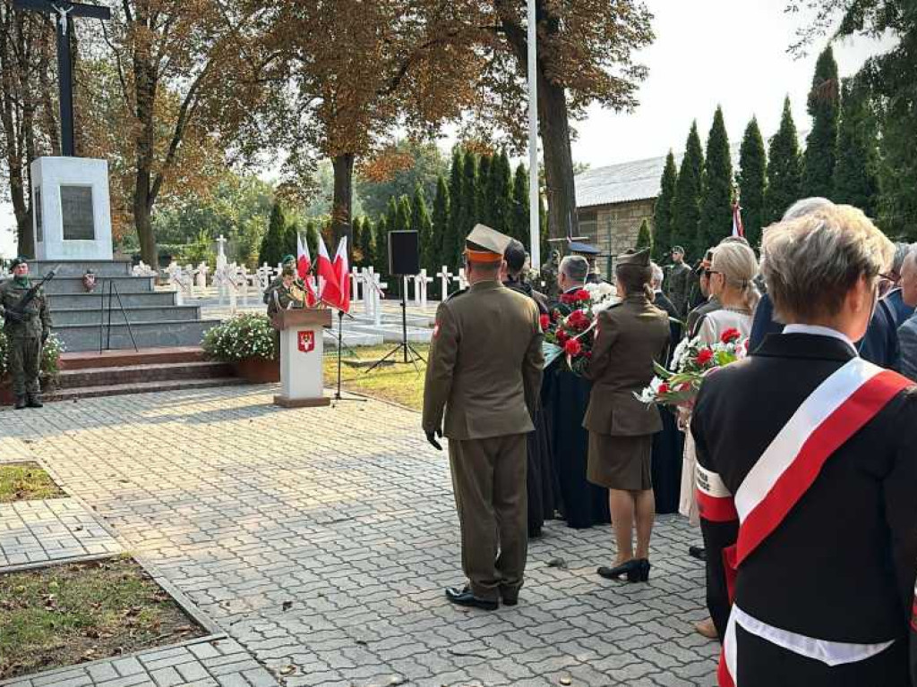 Hrubieszów: Obchody rocznicy sowieckiej agresji na Polskę. Dzień Sybiraka [ZDJĘCIA]
