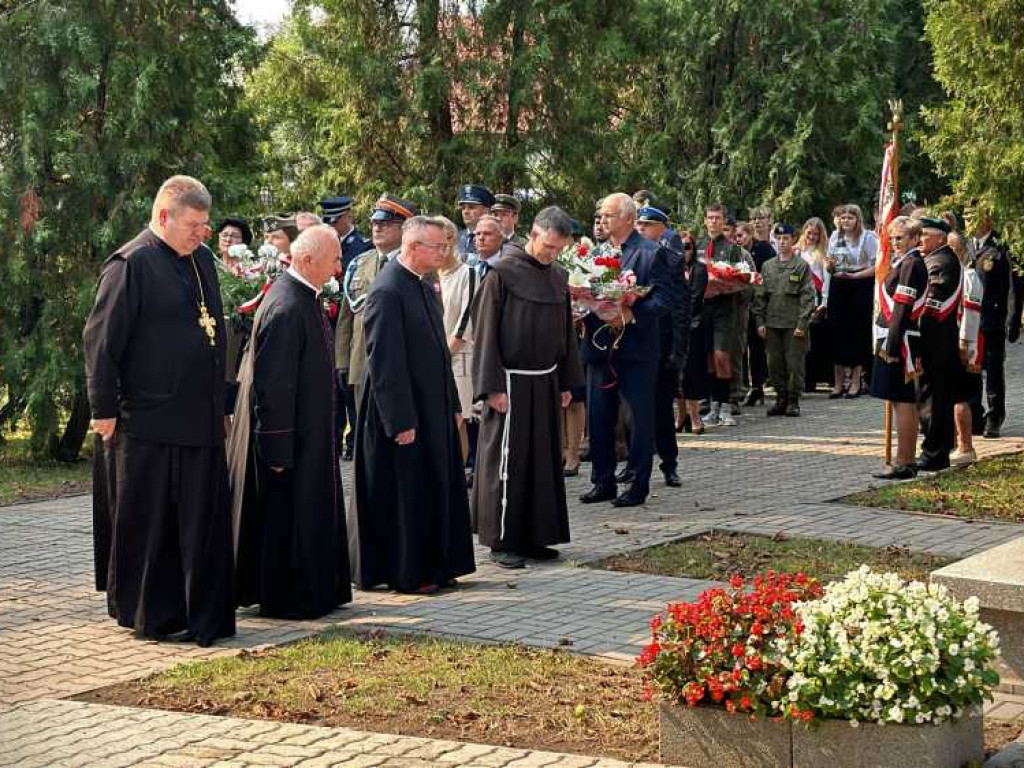 Hrubieszów: Obchody rocznicy sowieckiej agresji na Polskę. Dzień Sybiraka [ZDJĘCIA]