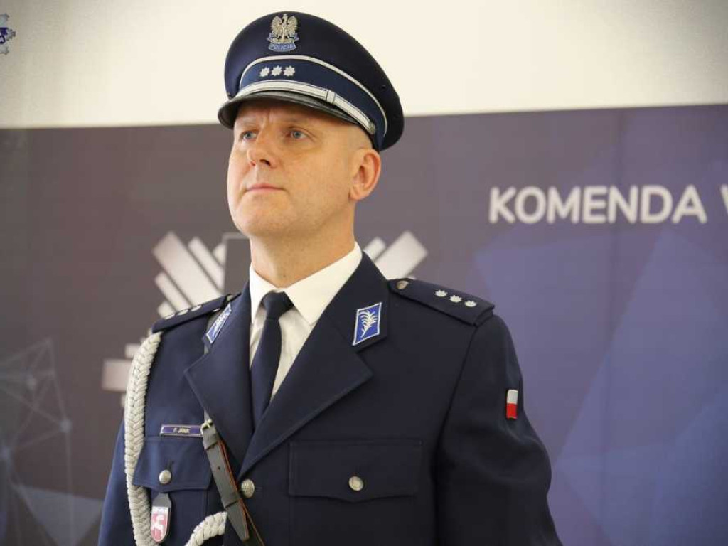 Ślubowanie nowych funkcjonariuszy. Zasilą również szeregi hrubieszowskiej komendy [ZDJĘCIA]