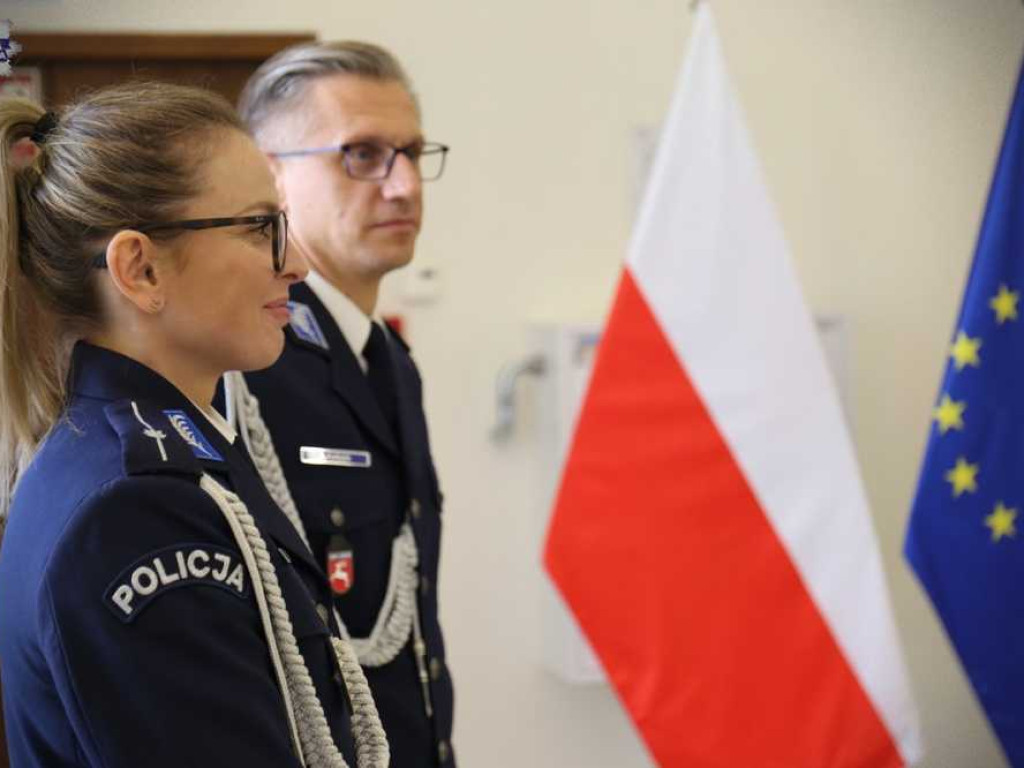 Ślubowanie nowych funkcjonariuszy. Zasilą również szeregi hrubieszowskiej komendy [ZDJĘCIA]