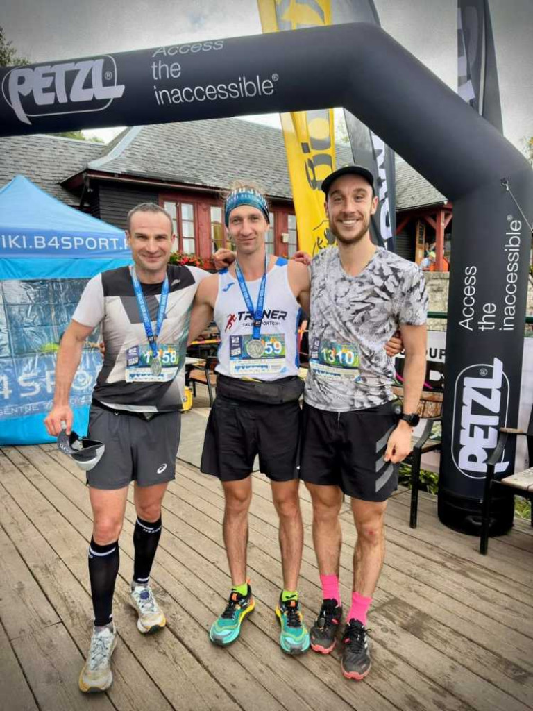 Artur Jabłoński ponownie wygrywa bieg górski na dystansie 100 km! [ZDJĘCIA]