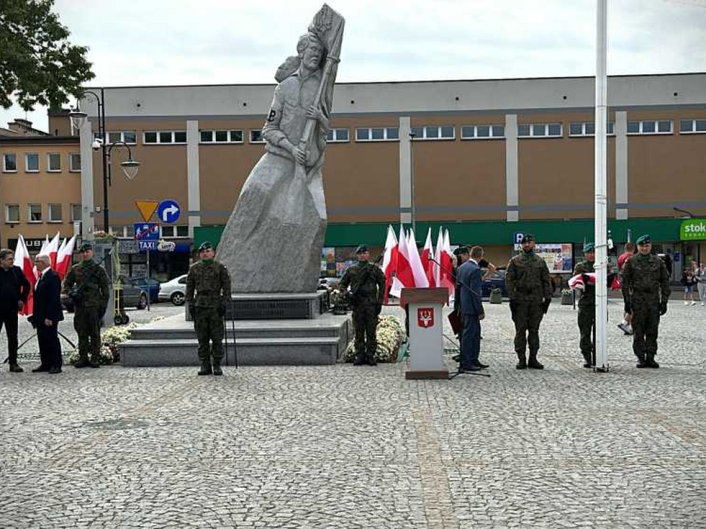 Hrubieszów: Obchody Dnia Podziemnego Państwa Polskiego [ZDJĘCIA]