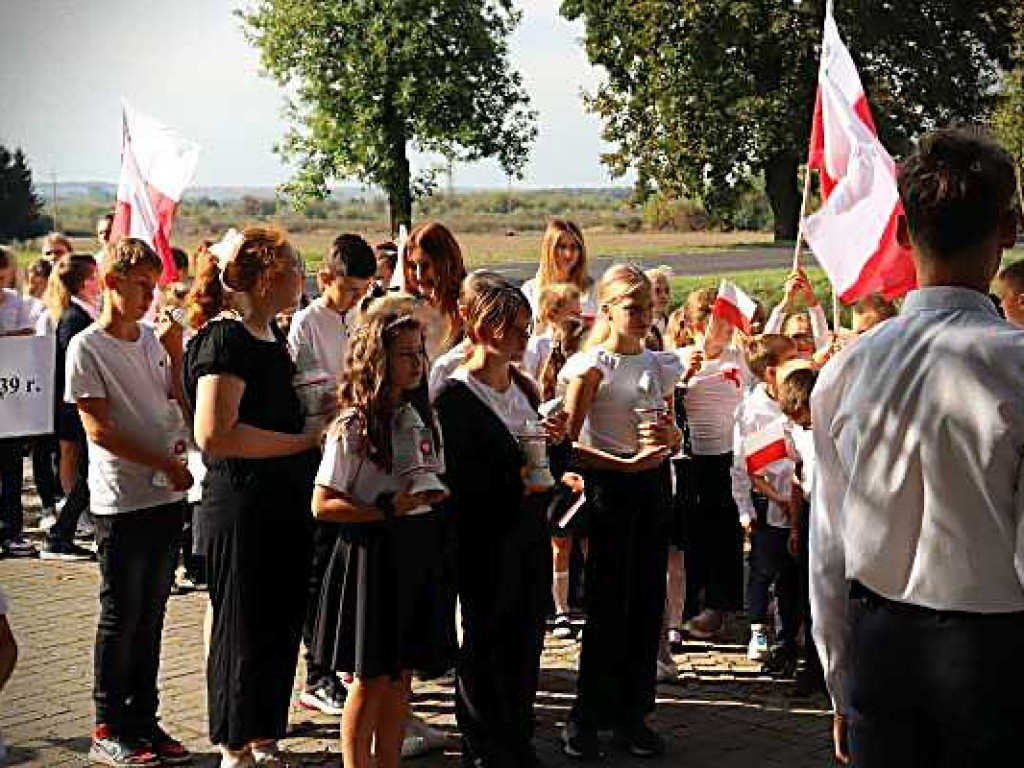 W hołdzie poległym w Rogalinie [ZDJĘCIA]