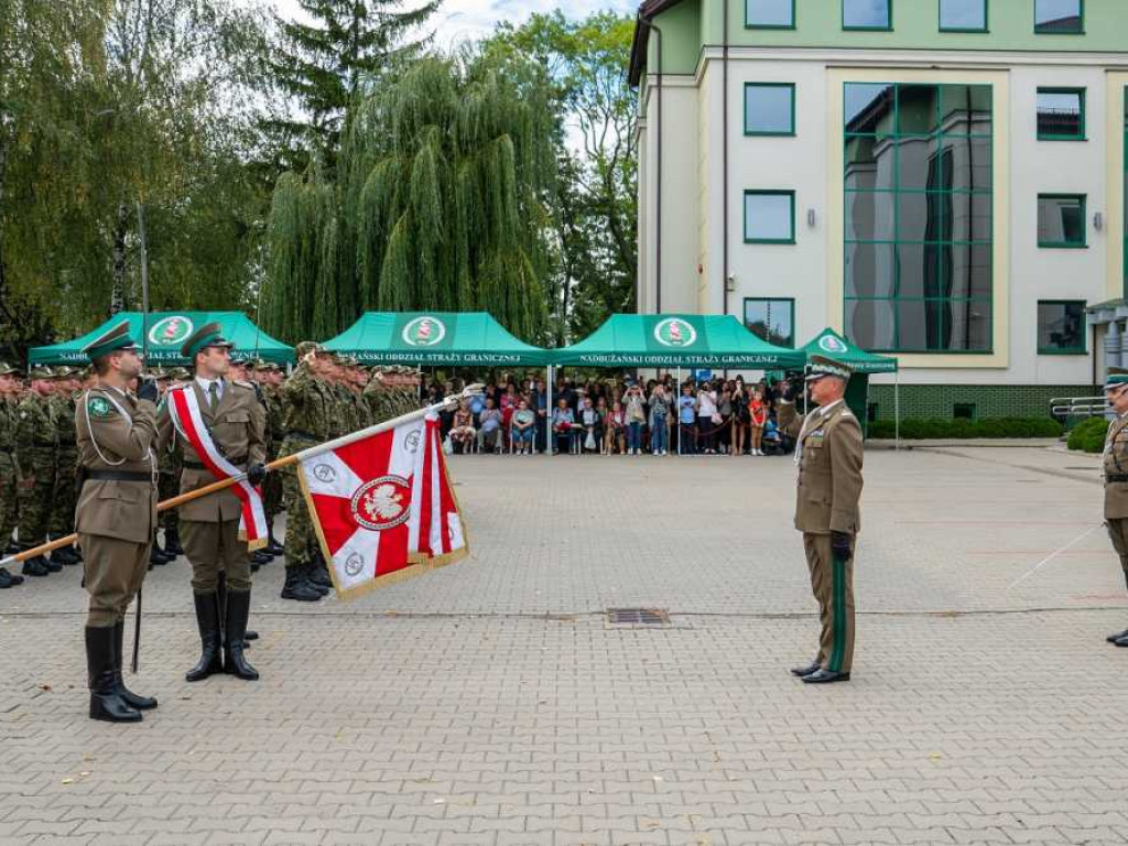 Ślubowanie nowo przyjętych funkcjonariuszy NOSG [ZDJĘCIA, WIDEO]