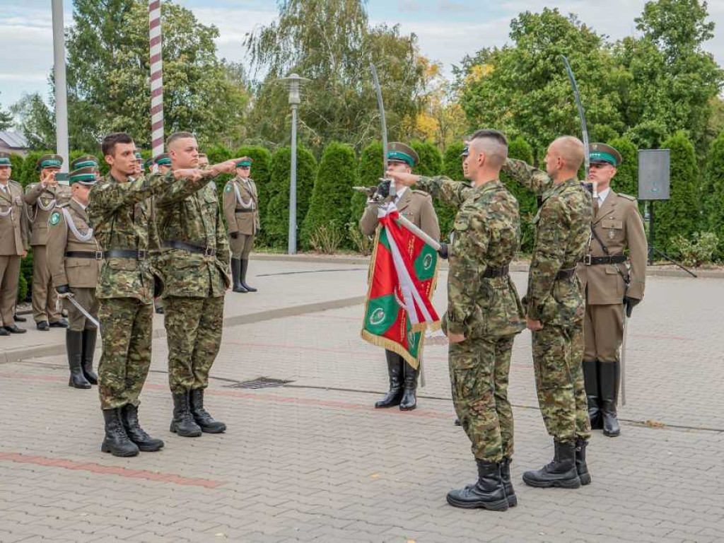 Ślubowanie nowo przyjętych funkcjonariuszy NOSG [ZDJĘCIA, WIDEO]