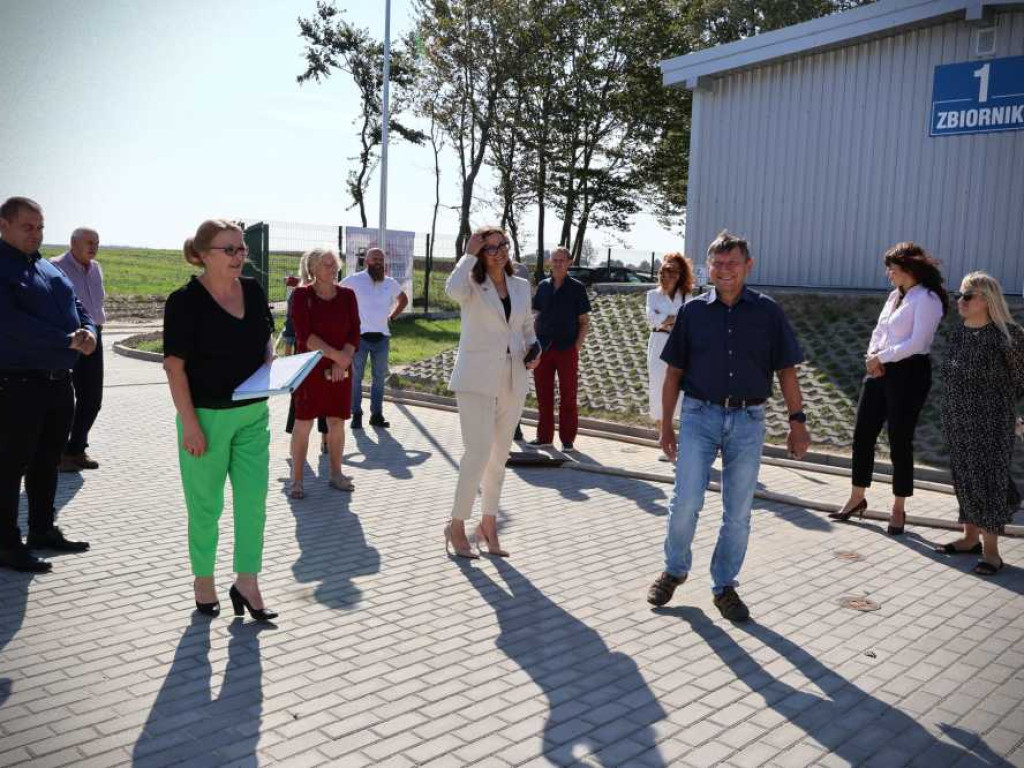 Nowa stacja uzdatniania wody w Sahryniu. Ma pierwszą w regionie paczkowarkę wody pitnej [ZDJĘCIA]