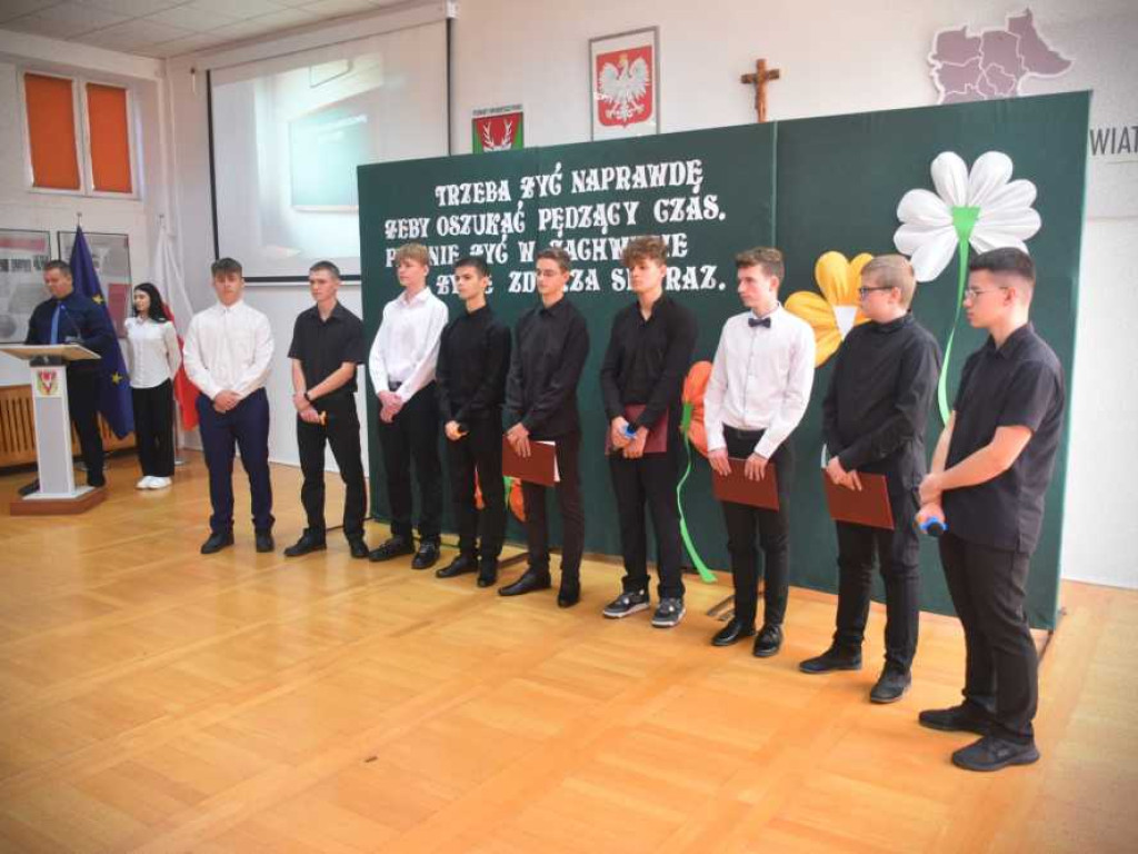 Nagrody dla hrubieszowskich nauczycieli [ZDJĘCIA]