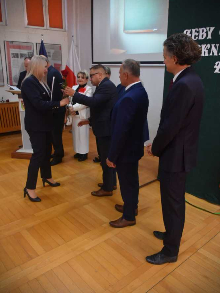 Nagrody dla hrubieszowskich nauczycieli [ZDJĘCIA]