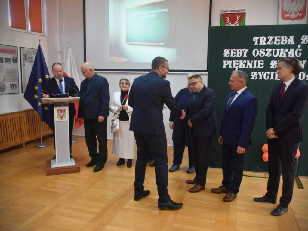 Nagrody dla hrubieszowskich nauczycieli [ZDJĘCIA]