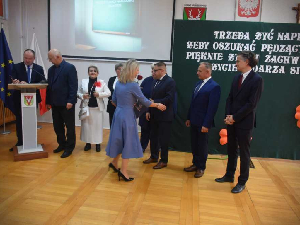 Nagrody dla hrubieszowskich nauczycieli [ZDJĘCIA]