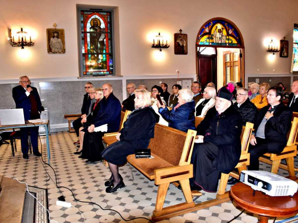 Hrubieszów: W pierwszą rocznicę śmierci ks. Stanisława Chomicza [ZDJĘCIA]