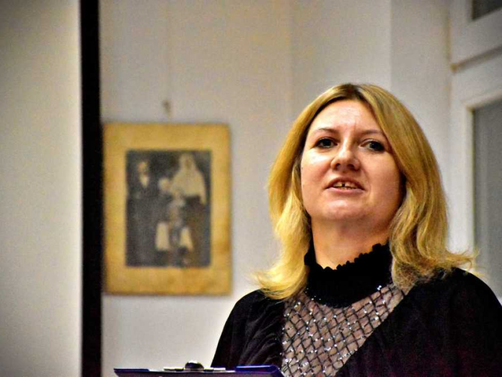 Hrubieszów: Portrety czasu - historia w monidłach zapisana [ZDJĘCIA, WIDEO]