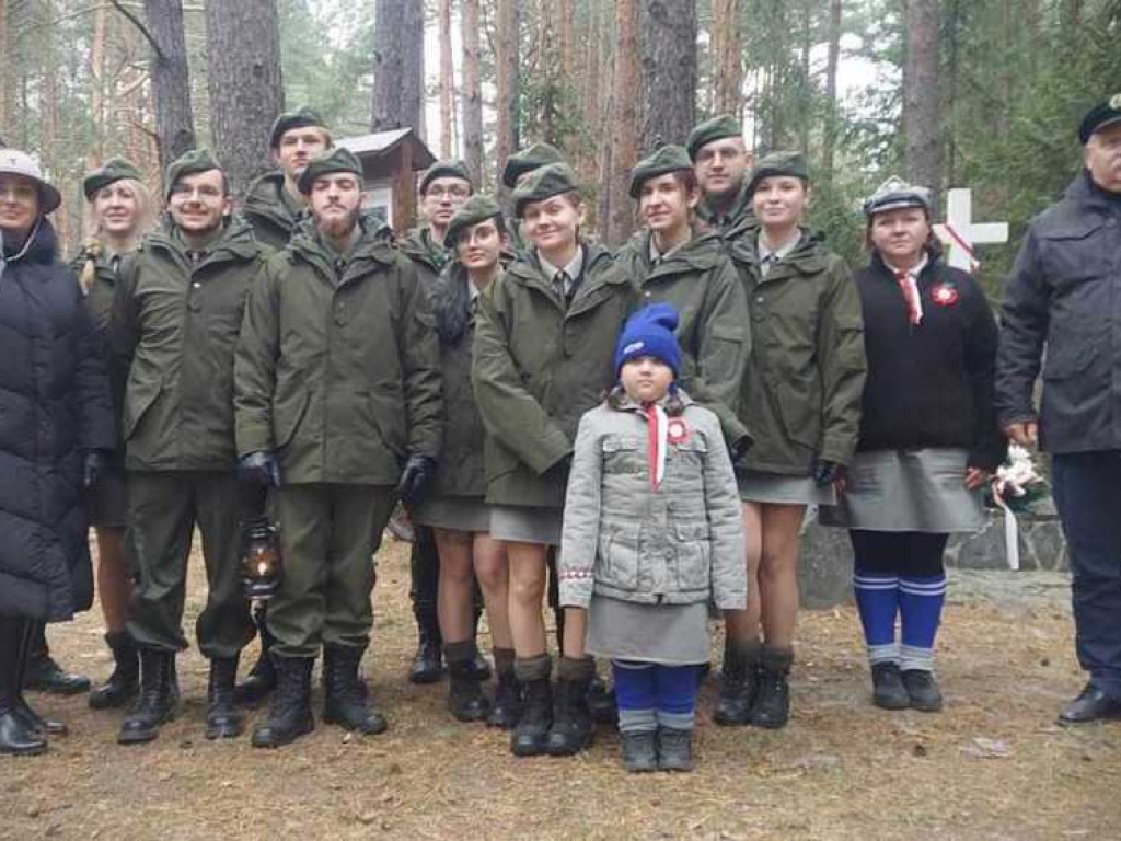 Ogień Niepodległości na Ziemi Hrubieszowskiej [ZDJĘCIA]