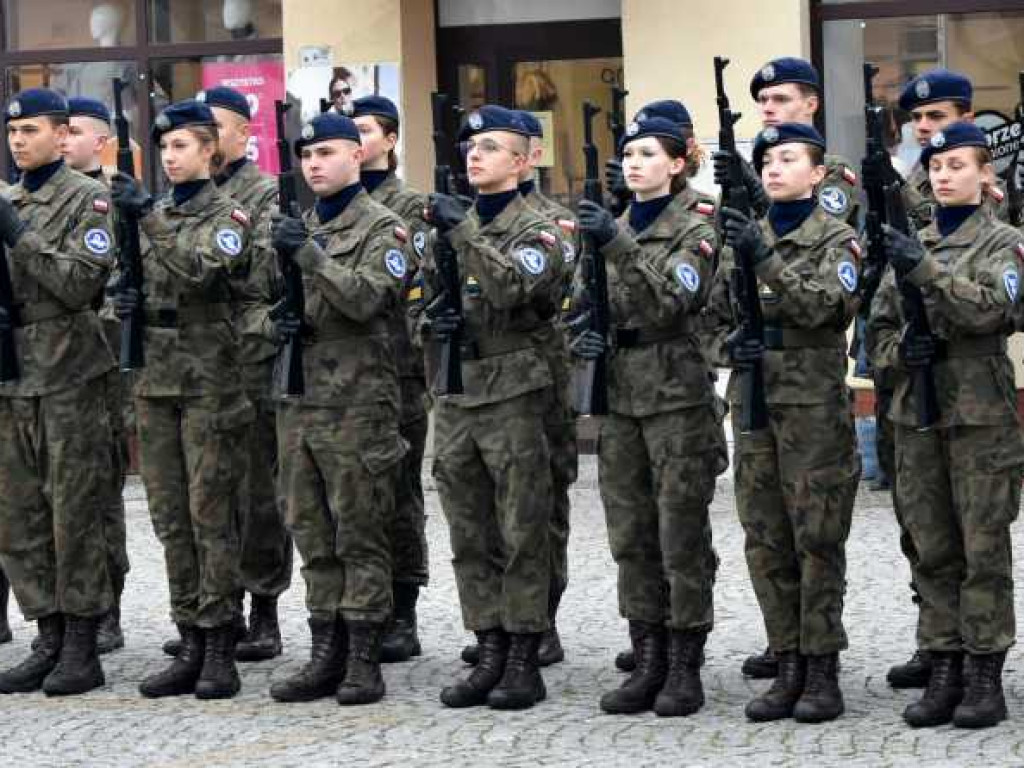 Hrubieszów: Marsz Niepodległości i przysięga [ZDJĘCIA, WIDEO]