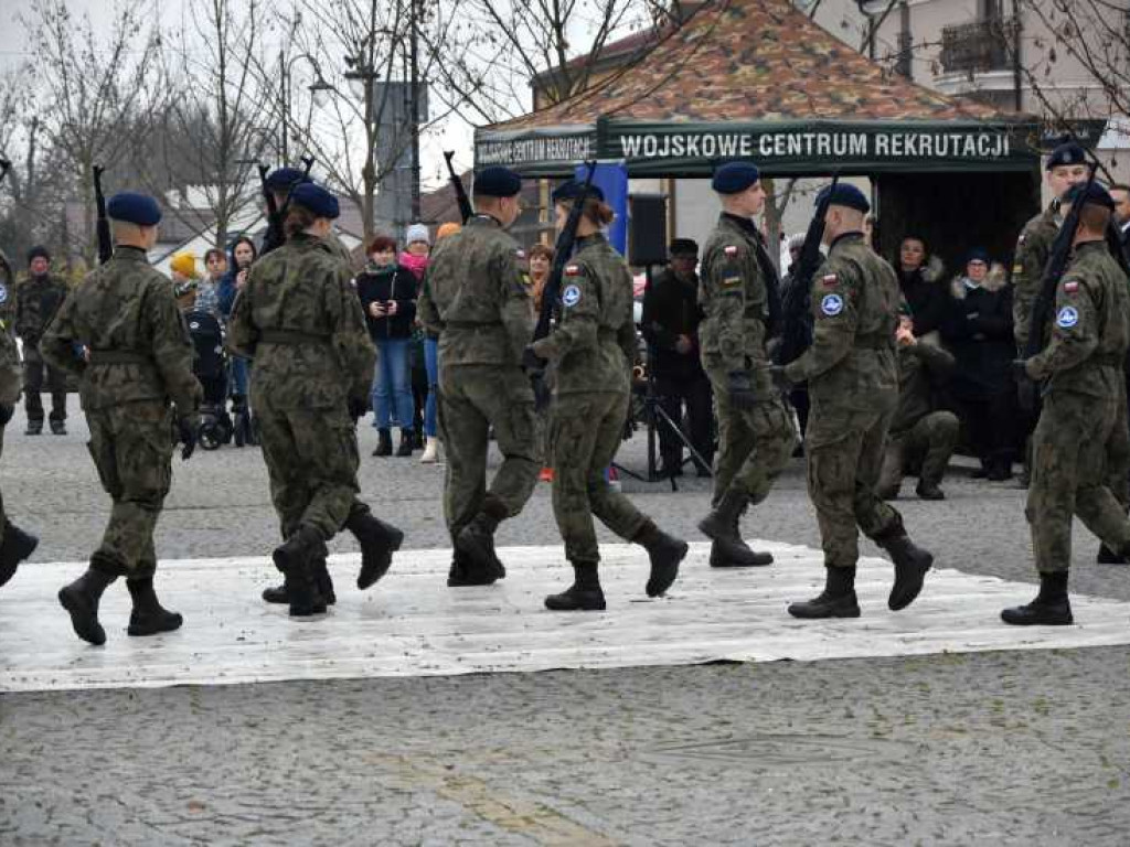 Hrubieszów: Marsz Niepodległości i przysięga [ZDJĘCIA, WIDEO]