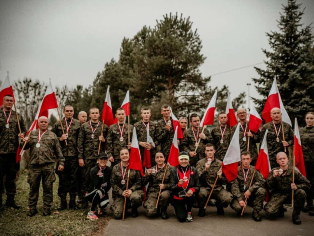 Hrubieszów uczcił na sportowo 106. rocznicę powrotu Polski na mapę świata [ZDJĘCIA]