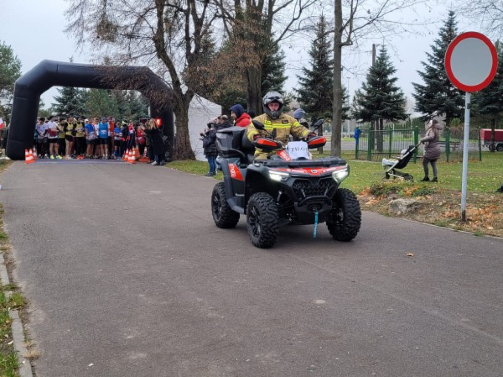 Hrubieszów uczcił na sportowo 106. rocznicę powrotu Polski na mapę świata [ZDJĘCIA]