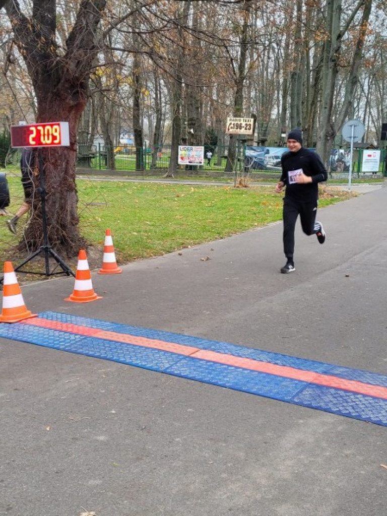 Hrubieszów uczcił na sportowo 106. rocznicę powrotu Polski na mapę świata [ZDJĘCIA]