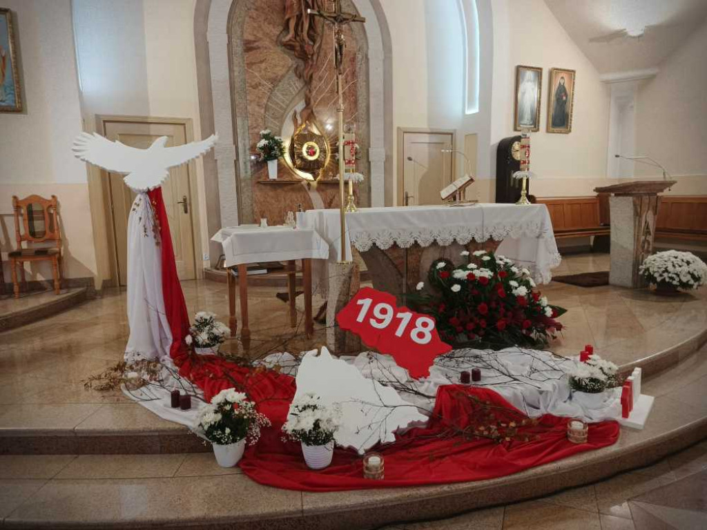 Uczniowie dla Niepodległej... [ZDJĘCIA, WIDEO]