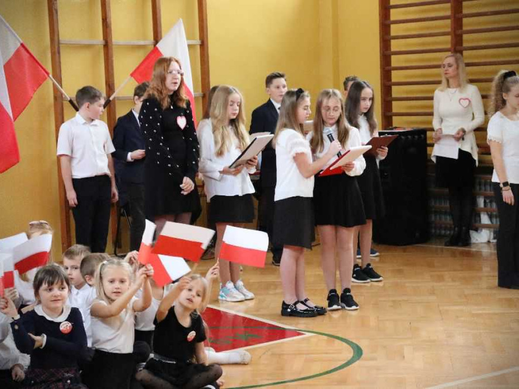 Patriotycznie w Strzyżowie [ZDJĘCIA]