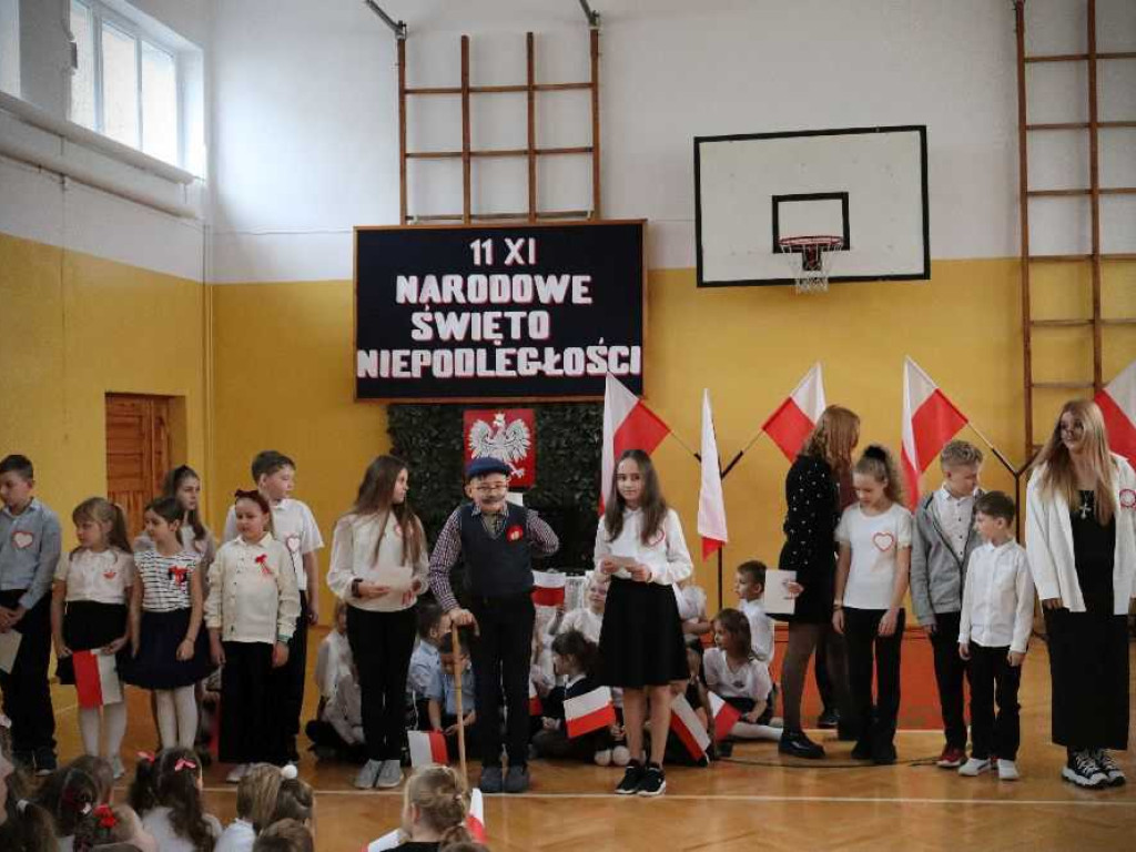 Patriotycznie w Strzyżowie [ZDJĘCIA]