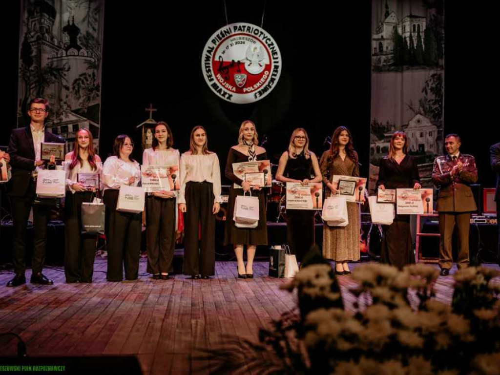 XXVIII Festiwal Pieśni Patriotycznej i Religijnej Wojska Polskiego - Hrubieszów 2024. Nagrody i wyróżnienia [ZDJĘCIA]
