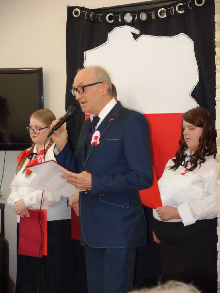 Hrubieszów: Uczestnicy i seniorzy dla Niepodległej [ZDJĘCIA]
