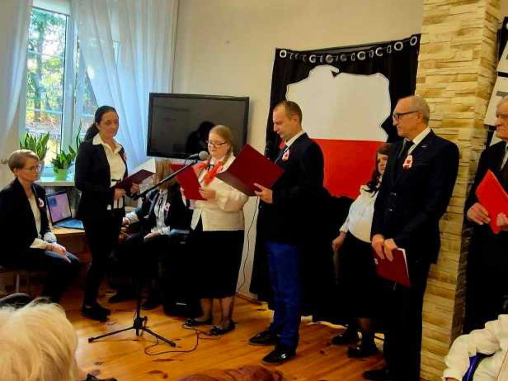 Hrubieszów: Uczestnicy i seniorzy dla Niepodległej [ZDJĘCIA]