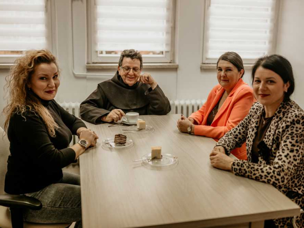 Hrubieszów: Otwarcie Biura Poselskiego Poseł Anny Baluch i Poseł Moniki Pawłowskiej oraz Biura Radnej Sejmiku Województwa Lubelskiego Anny Kusiak [ZDJĘCIA]