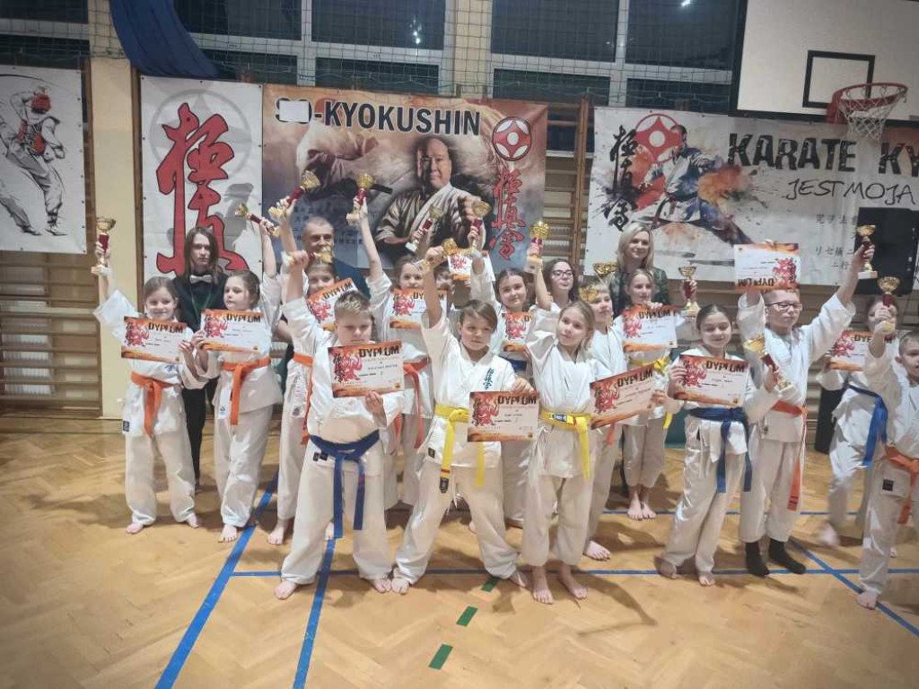 Najlepsza zawodniczka oraz 16 medali! [ZDJĘCIA]