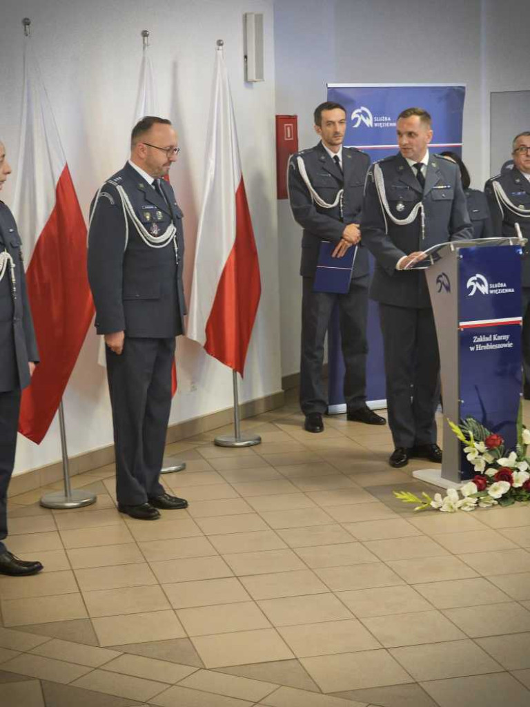 Hrubieszów: Awanse i odznaczenia w zakładzie karnym [ZDJĘCIA]