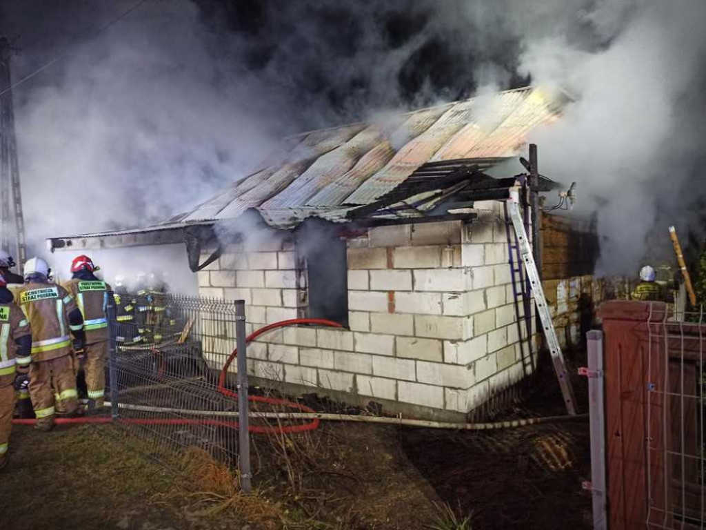 Rodzinna tragedia. W pożarze zginął ojciec i trójka dzieci [ZDJĘCIA]