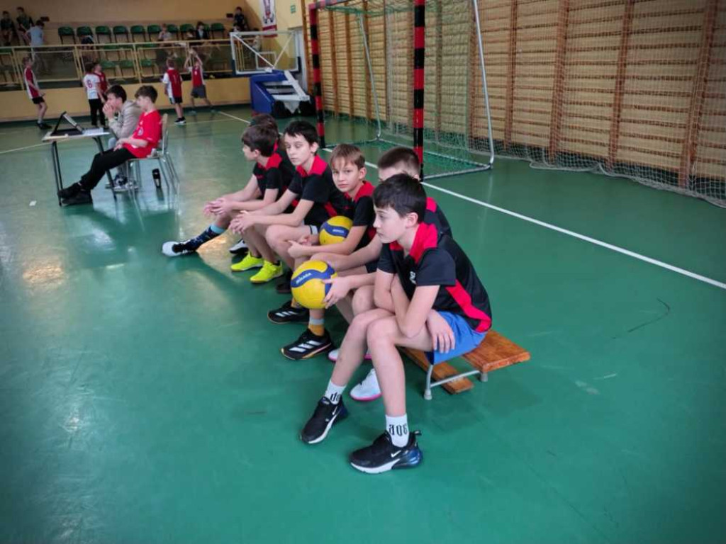 Dziewczęta i chłopcy z Dwójki najlepsi [ZDJĘCIA]