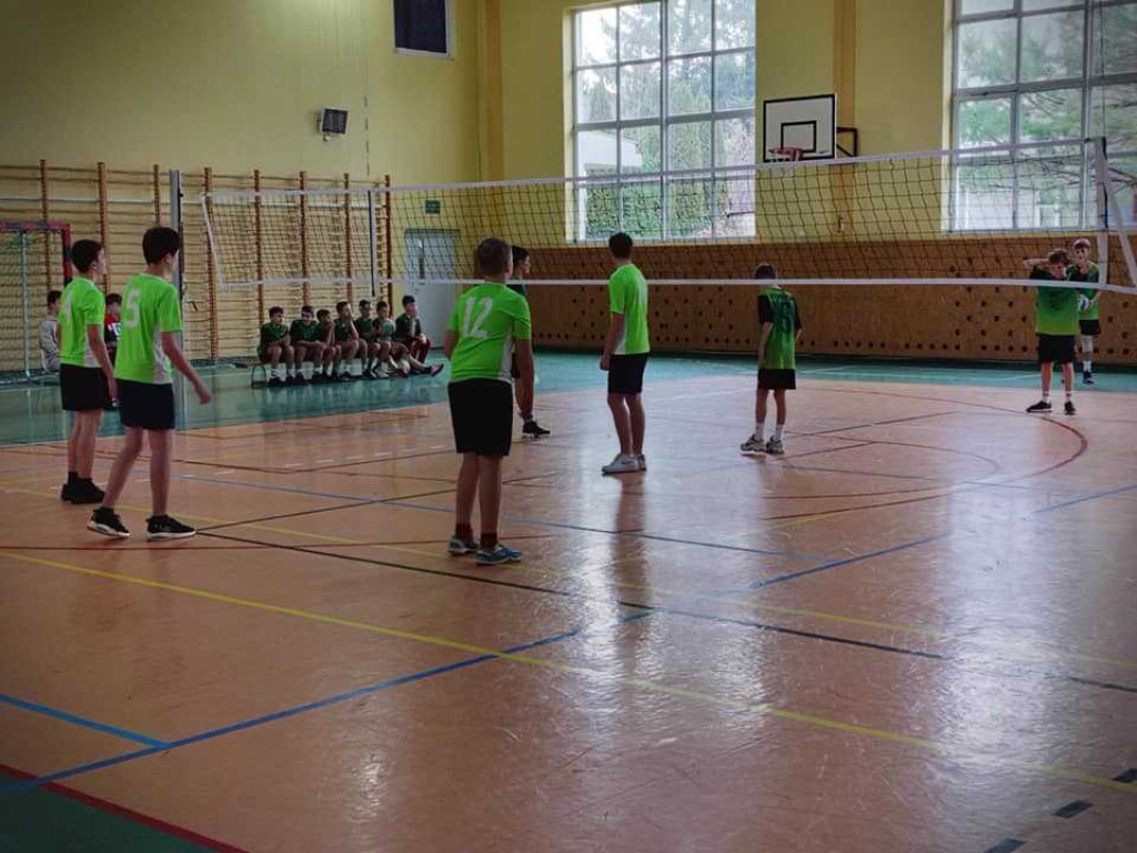 Dziewczęta i chłopcy z Dwójki najlepsi [ZDJĘCIA]