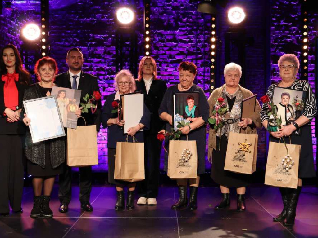 Laureatki w wojewódzkim konkursie! [ZDJĘCIA]