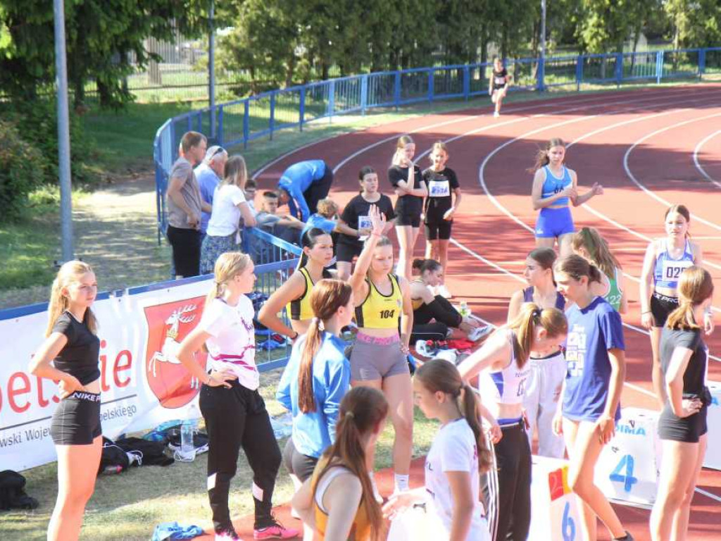 Tabele sezonu letniego 2024 lekkoatletek z Hrubieszowa i powiatu hrubieszowskiego [ZDJĘCIA]