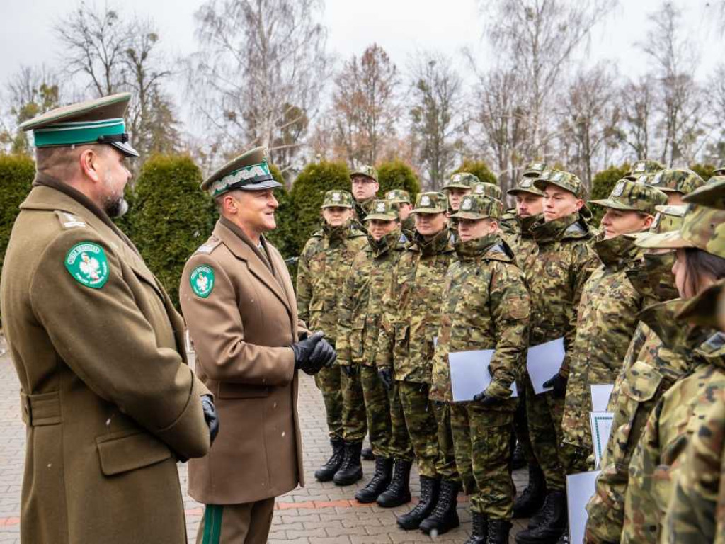 Ślubowanie nowo przyjętych funkcjonariuszy NOSG [ZDJĘCIA]