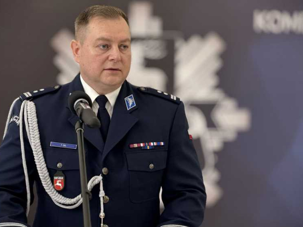 100 nowych policjantów w Lubelskiej Policji. Zasilą również szeregi hrubieszowskiej komendy [ZDJĘCIA]