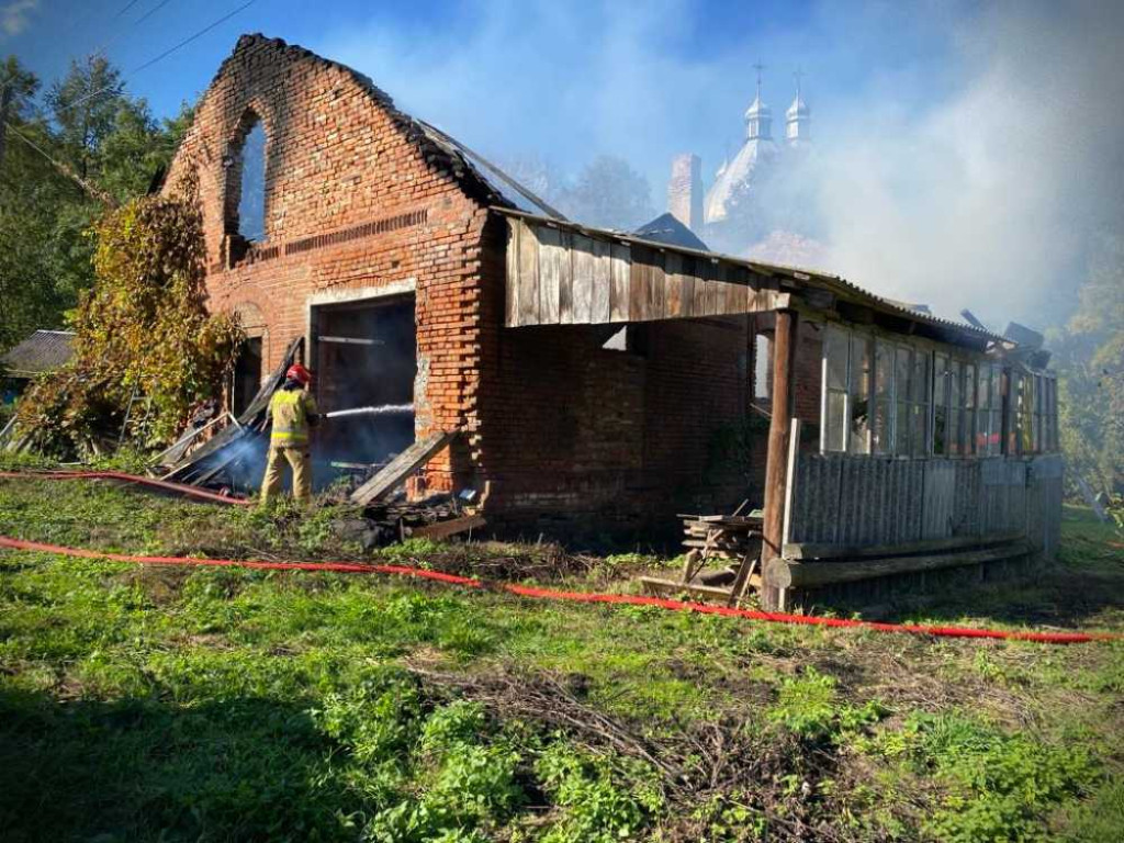 Hrubieszów: 962 zdarzeń, 13 ofiar śmiertelnych, ponad 4 mln zł strat - strażacy podsumowali rok 2024 [ZDJĘCIA]