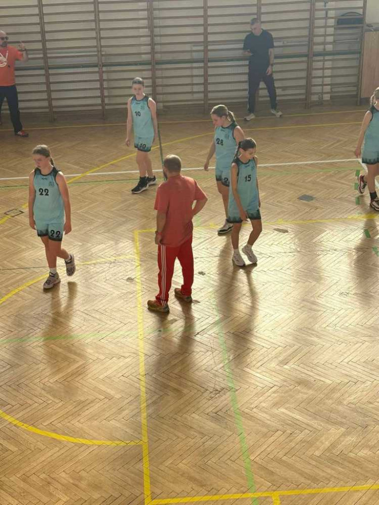 Hrubieszów: Najlepsi w koszykówce! Awansowali do rejonu [ZDJĘCIA]